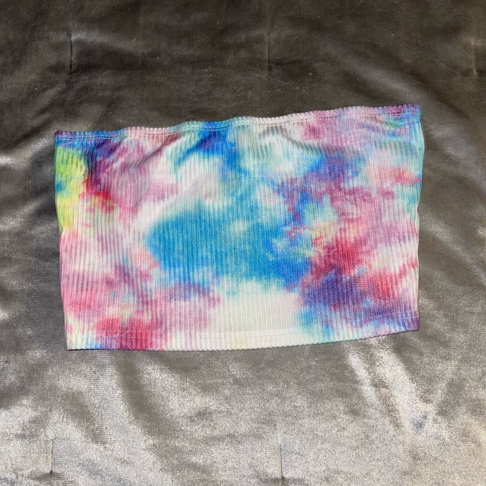Tie dye bandeau top